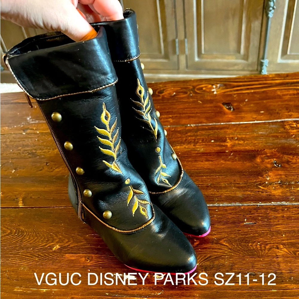 EUC Disney Princess Anna shoes sz 11-12t